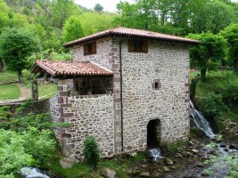 Errota Elizondoko Etxaide auzoan