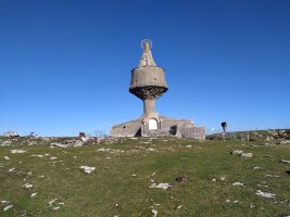 Haitzpeako Ama Birjina Ermita Urduñan