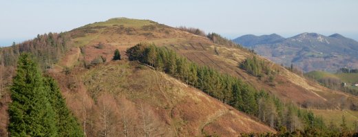 Kalamua eta Garaigoiti Akondiatik ikusita