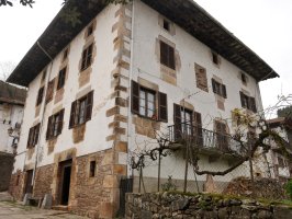 Irigoien jauregia, Zubieta