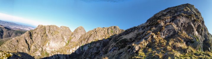 Erroilbide Eskuman, eta Txurrumurru eta Hirumugarrieta