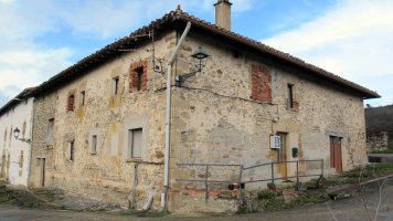 Etxea, Arriola-Asparrena