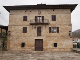 Sagardia jauregia, Ituren