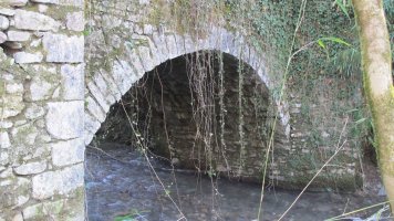 Otsobide zubia, Bertiz-Bertizarana