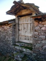 Artzain borda baten goiko sarrera, Iratzabal aldean