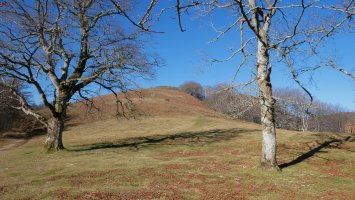 Iramendiko bizkarra Usategieta aldetik