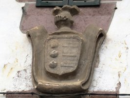 Lizarazu jauregiko armarria, Arizkun-Baztan