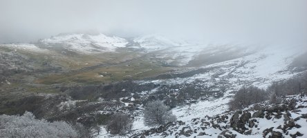 Urbia aldea Aizkorritik jeistean