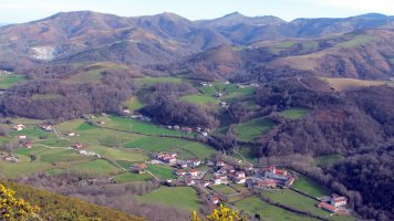 Urdazubi Azkar menditik ikusita