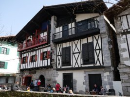 Mikelenea etxea, Lesaka