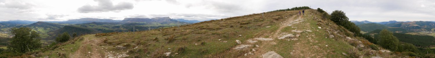 Hegoaldeko bidetik 360ºtako ikuspegia