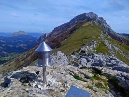 Buzoia. Atzean, Kurutzeta