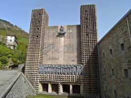 Arantzazuko Andra Mari Santutegia Oñatin