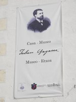 Julian Gayarreren jaiotetxea, Erronkari