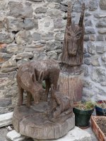 Zurezko eskulturak, Burgi