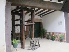 Urdoz perratokia, Erratzu-Baztan