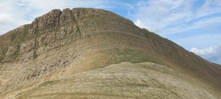 Agerri (2447m) Azken zatiako malda iparraldetik