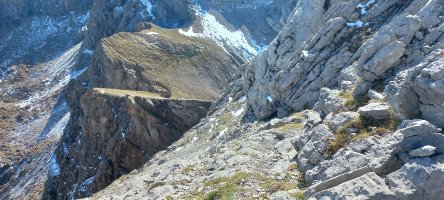 Llena del Bozo (2566m) igoerako bidea