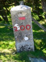 Bentarteko lepoko 200. mugarria