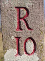 R10 mugarria, Manddale