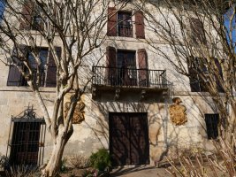 Itzea jauregia, Bera