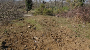 Ezkaldo 2 mendebal tumulua, Gartzain-Baztan