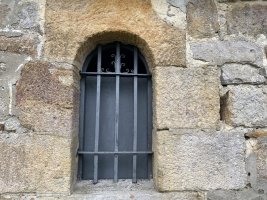 Santakrutz Ermita Bizkargi Tontorran