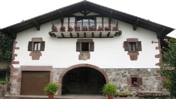 Domintxenia etxea, Ariztegi-Baztan