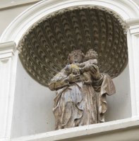 Andra Maria eliza, Tutera