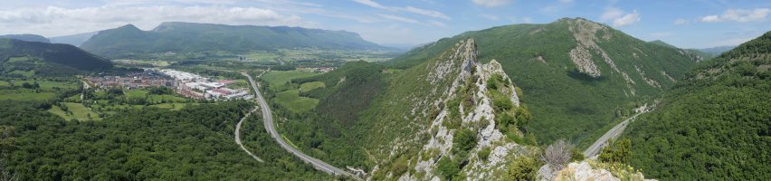 Panoramika zabala ekialdeko gandorretik