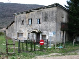 Zunbeltzeko benta zaharra (orain suntsitua)