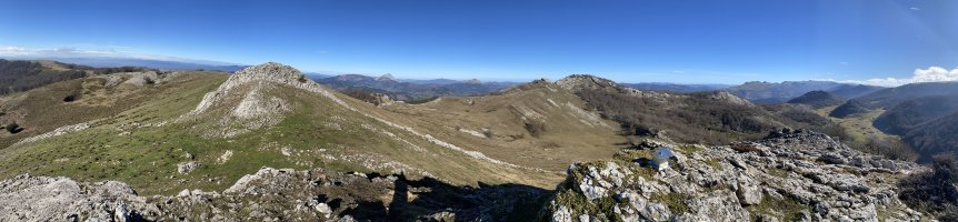 Panoramika Ekialdeko Tontorretik