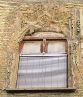 Granada de Ega jauregiko leihoa, Zangoza