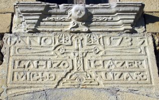 Barabarnea etxeko epigrafia, Oskotz-Imotz