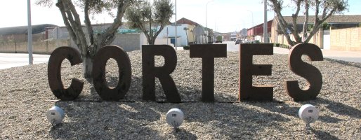 Cortes herriko sarrera