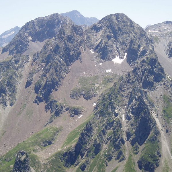 Sanctusetik ikusita, iparraldetik