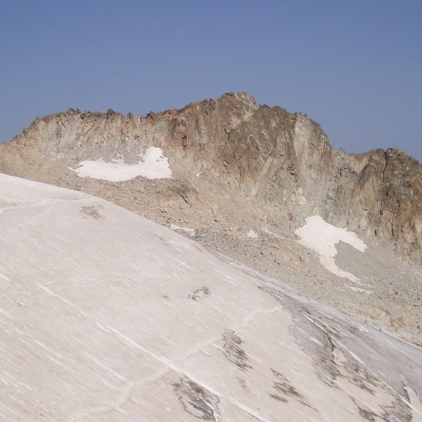 Hego-ekialdetik ikusita