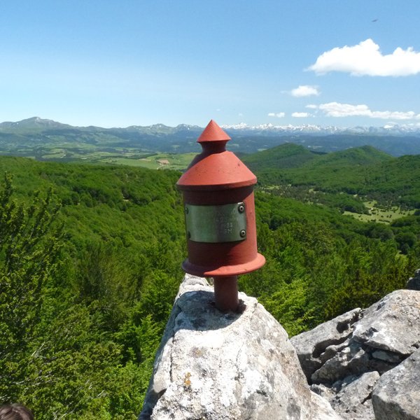 Motxorroko txartelontzia