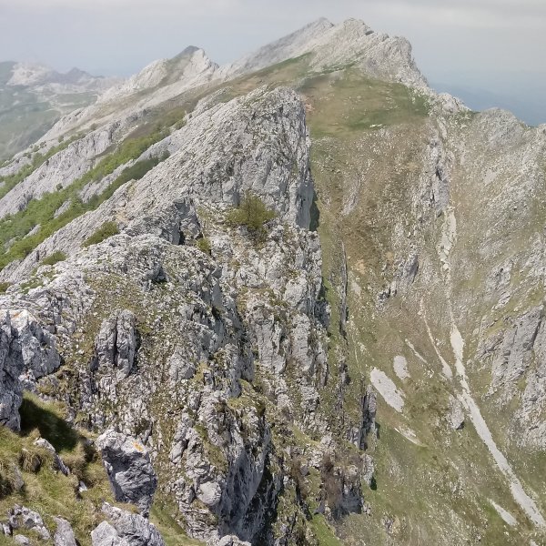 Aizkorri-Aketegi ipar gandorra Aizkorritik