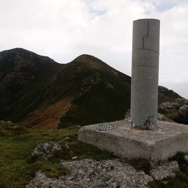 Lakhura (1877m), erpin geodesikotik