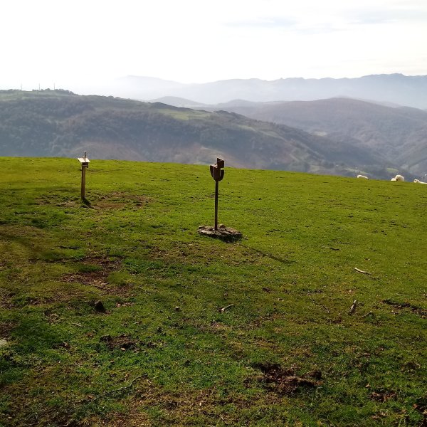 Eguzkizko Muinoa (1083m) tontorra