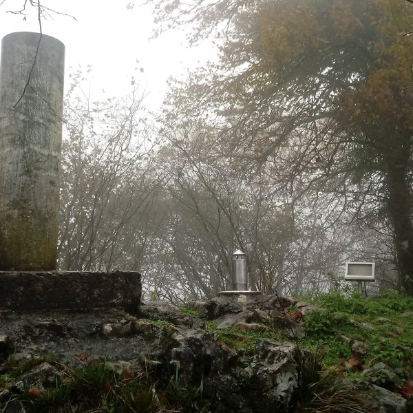 Uzturre (730m) tontorra