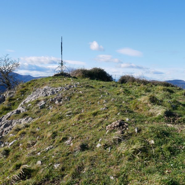 Txatxarromendi tontorra