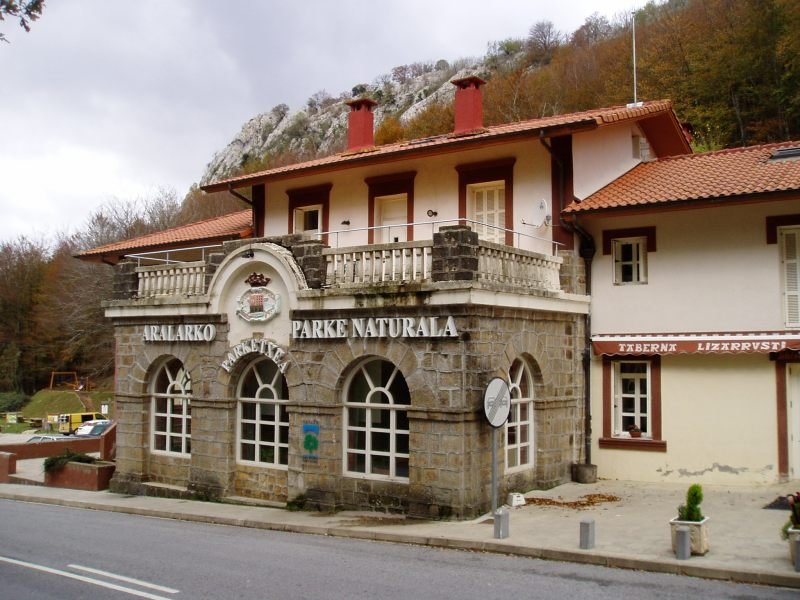 Lizarrustiko Parketxea