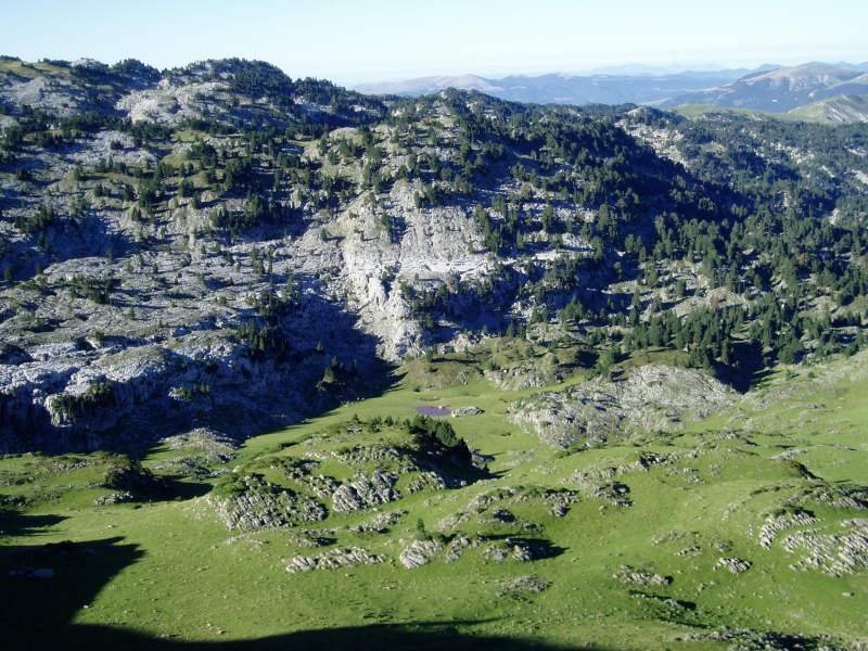 Larra Arlas inguruan