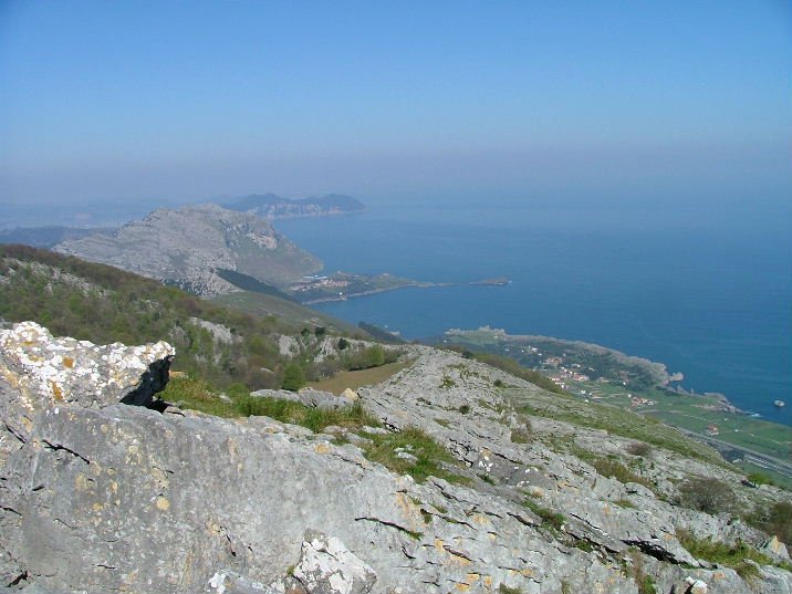 VISTAS DESDE CERREDO