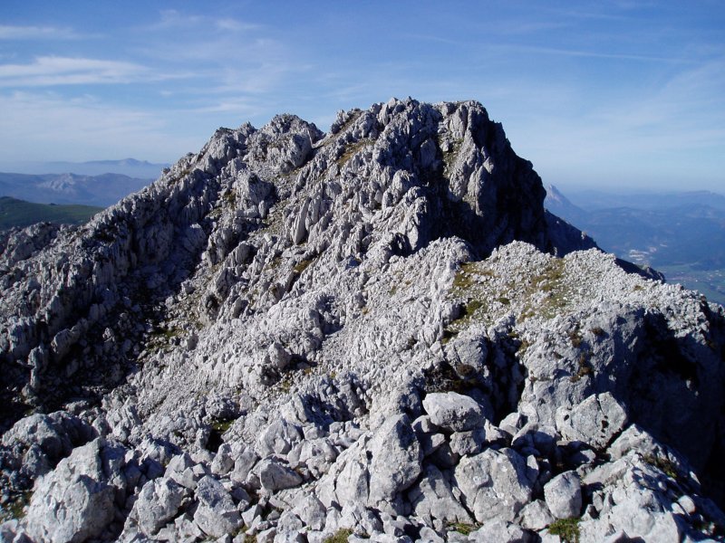 Kantuzuetatik ikusita