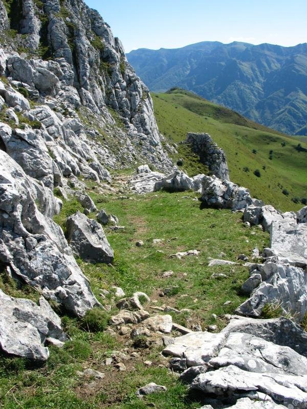 Egurtze aldetik Haritxarteko lepora heltzen den bidea