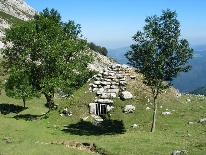 Elurzuloa, Xoxote eta Erlo artean