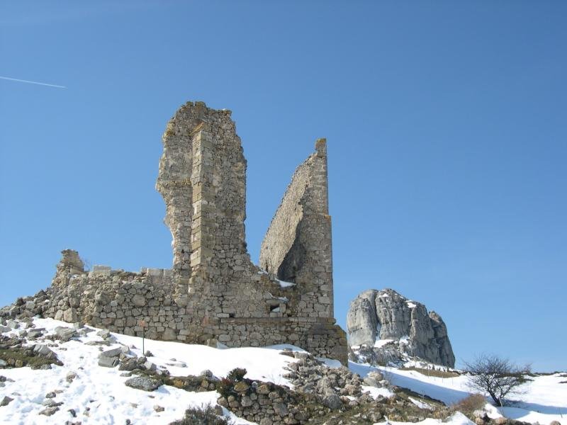 ruinas del Toloño